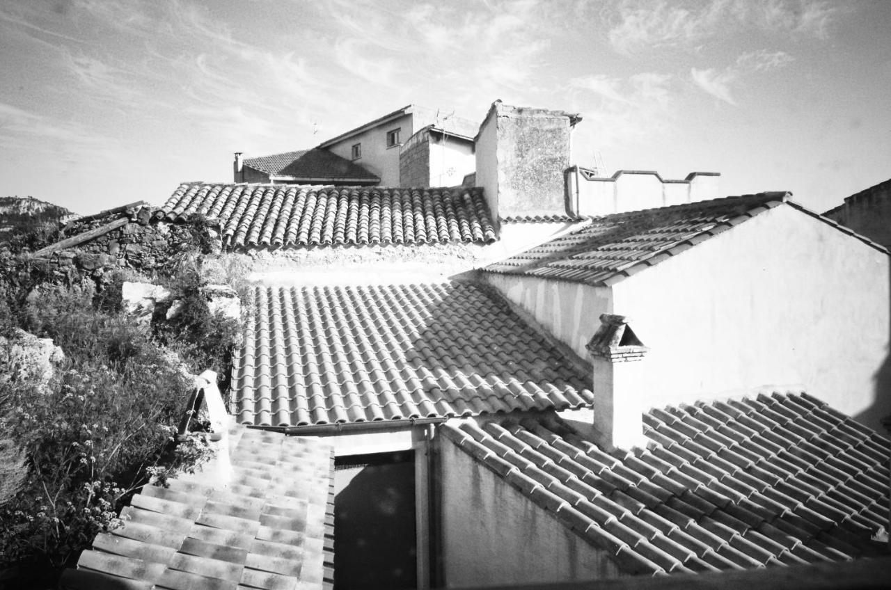 Casa De Ajala - B&B De Charme In Antica Dimora Totalmente Ristrutturata E Dotata Di Tutti I Confort Bagni Privati Spazio Living Patio Esterno Ambienti Climatizzati Degustazioni Prodotti Locali Làconi Exterior foto