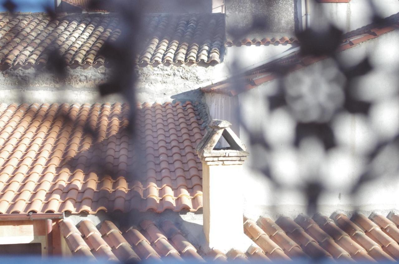 Casa De Ajala - B&B De Charme In Antica Dimora Totalmente Ristrutturata E Dotata Di Tutti I Confort Bagni Privati Spazio Living Patio Esterno Ambienti Climatizzati Degustazioni Prodotti Locali Làconi Exterior foto